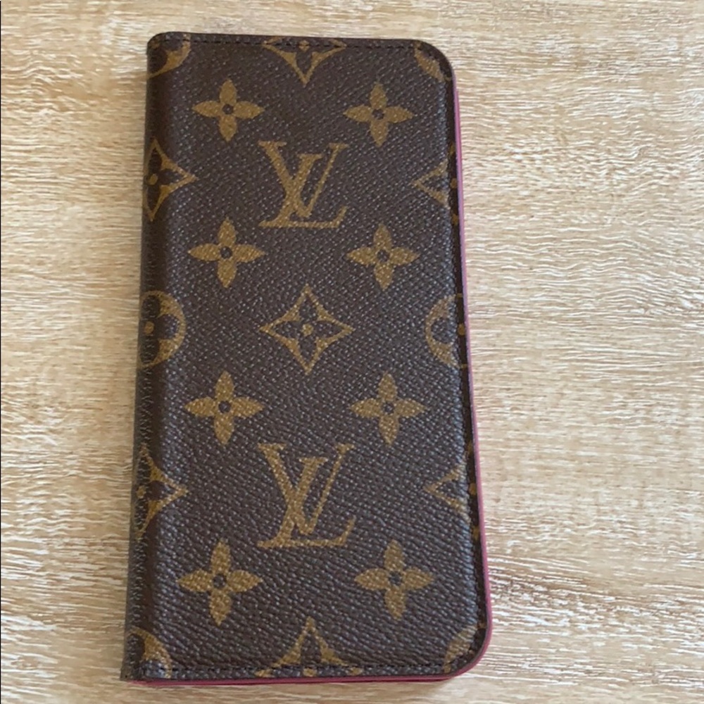 Authentic Louis Vuitton Folio Case for XS Max